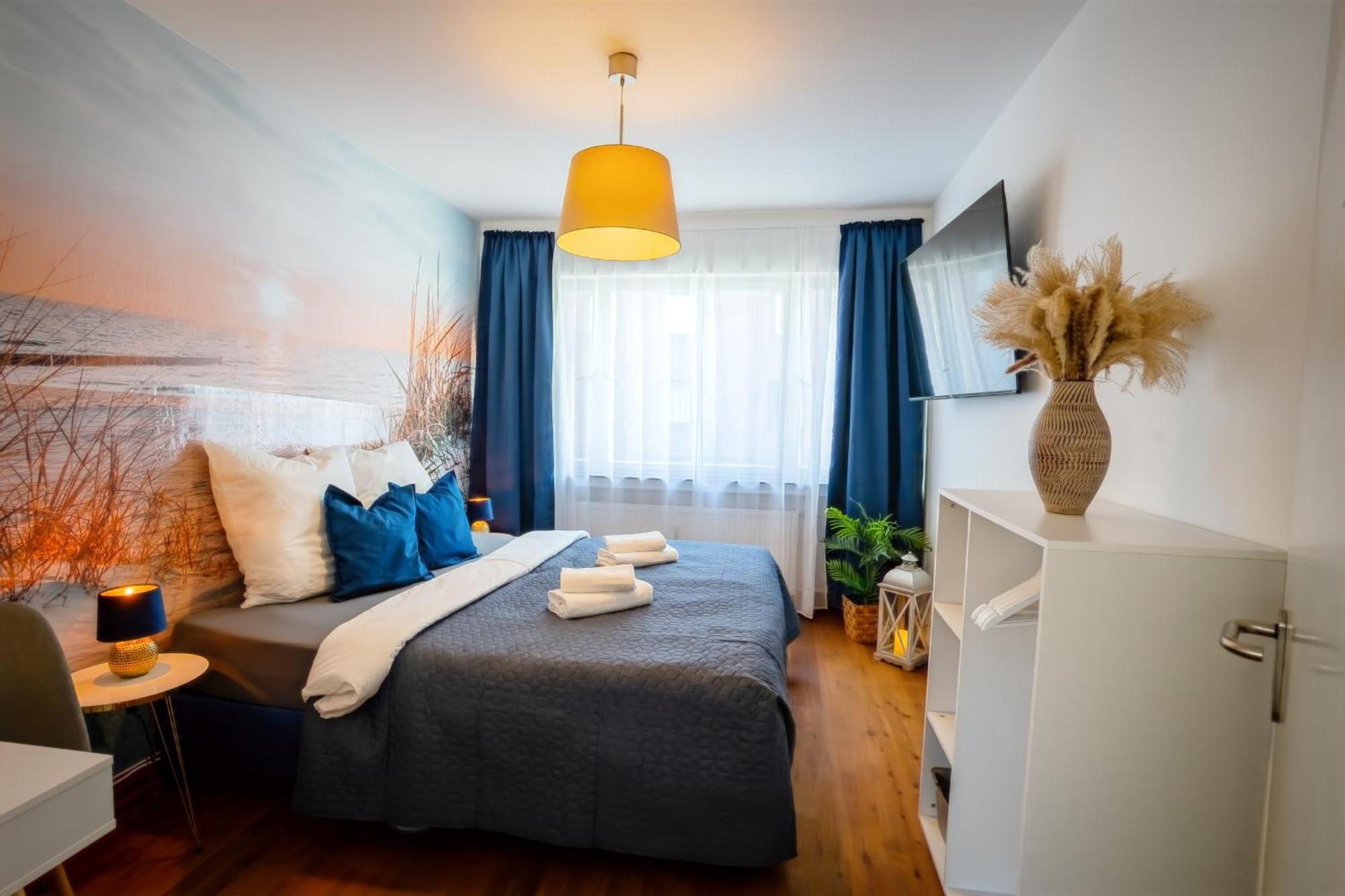 The Big Muenster Fuer Bis Zu 12, Whirlpool, Sauna, Zentral, Tischfussball, Balkon, Gasgrill Ulm Extérieur photo