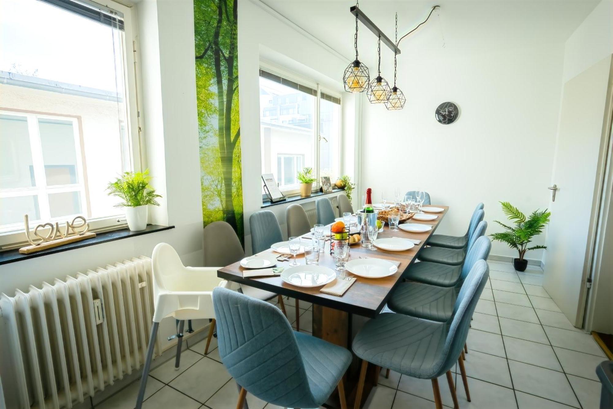 The Big Muenster Fuer Bis Zu 12, Whirlpool, Sauna, Zentral, Tischfussball, Balkon, Gasgrill Ulm Extérieur photo